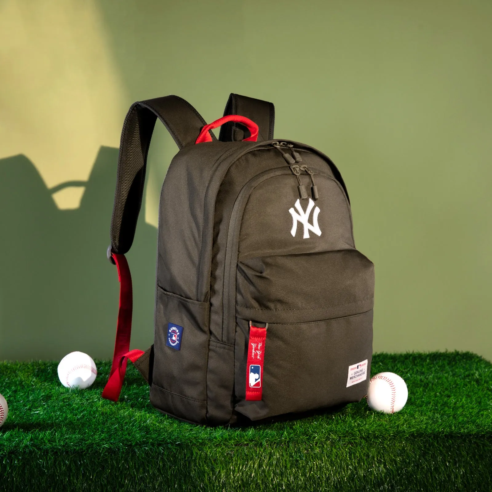 MLB-NY55-355  MLB New York Yankees Laptop Backpack