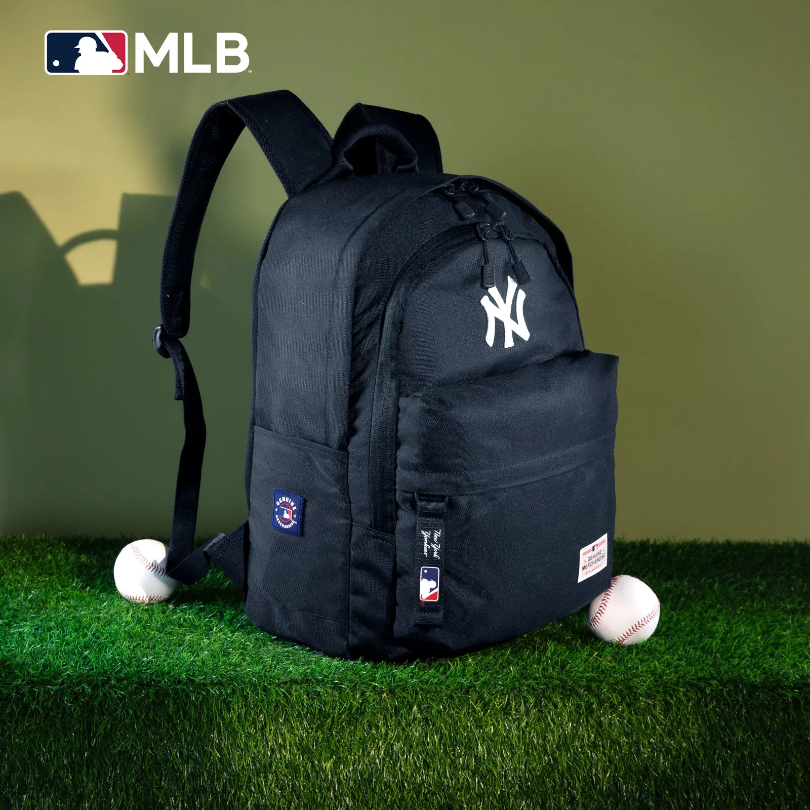 MLB-NY55-355  MLB New York Yankees Laptop Backpack